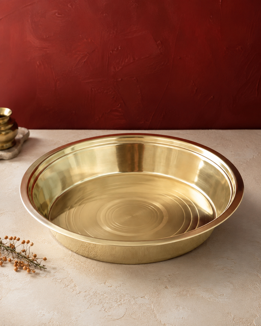 Pure Brass Parat (Paraat) – Handcrafted Traditional Kneading & Serving Plate